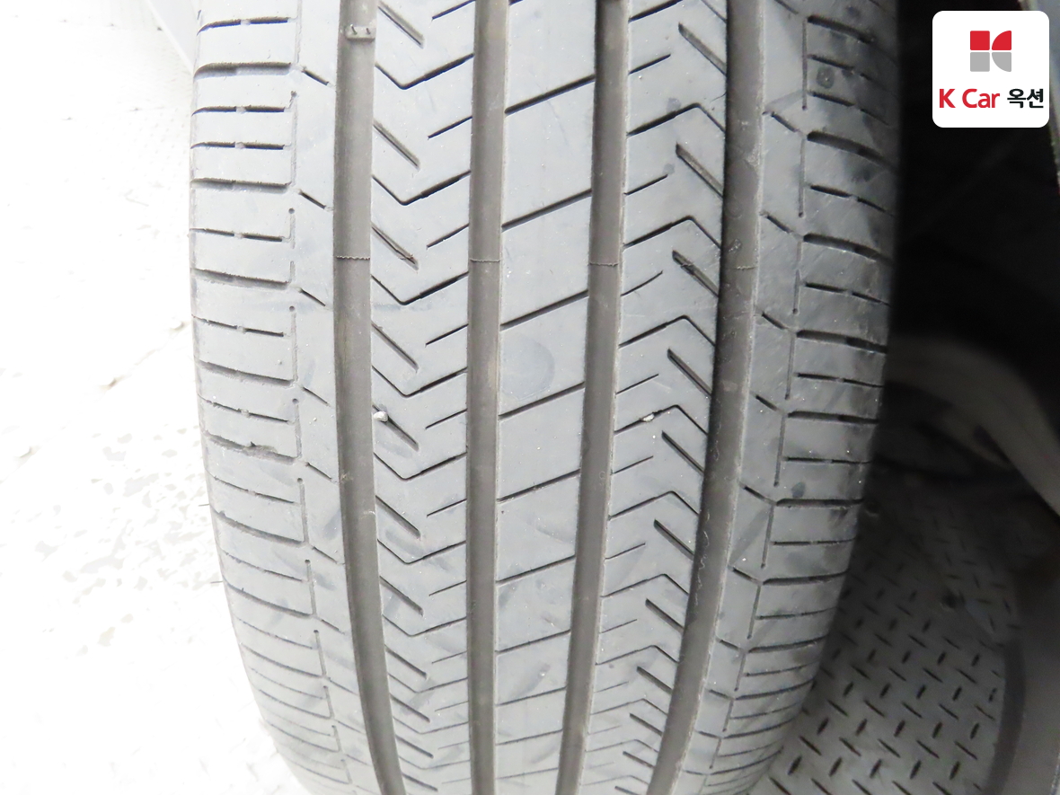 Genesis G80 2022 - Image 34