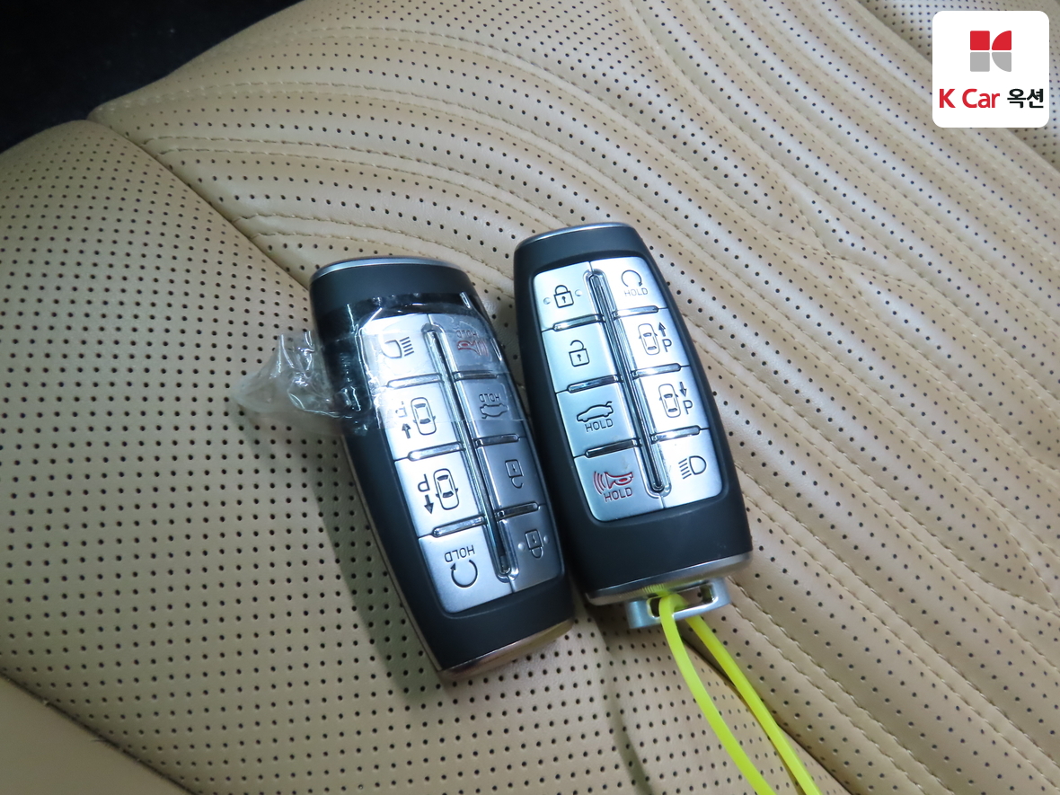 Genesis G80 2022 - Image 17