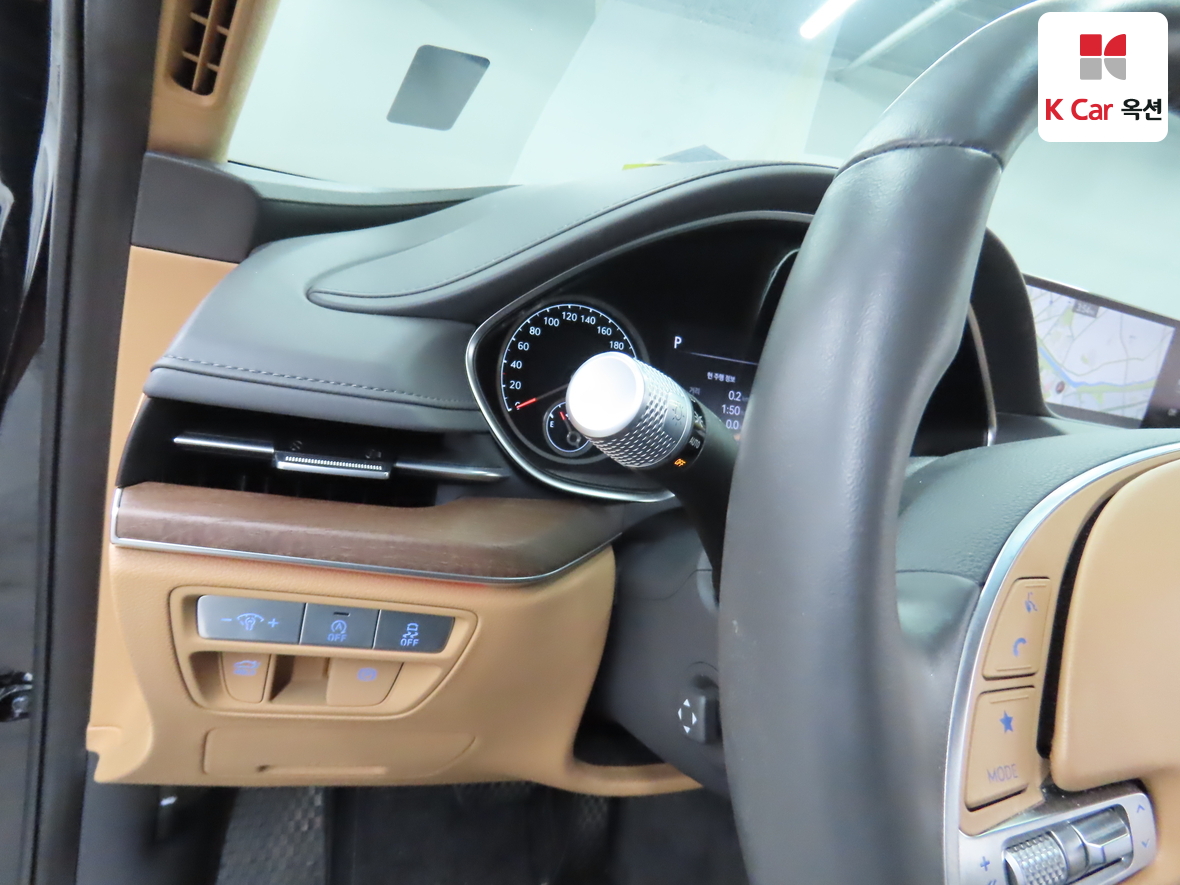 Genesis G80 2022 - Image 9