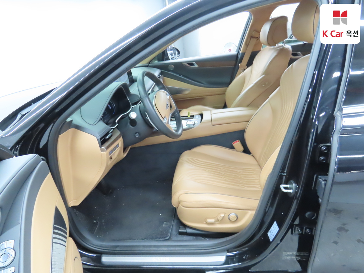 Genesis G80 2022 - Image 18