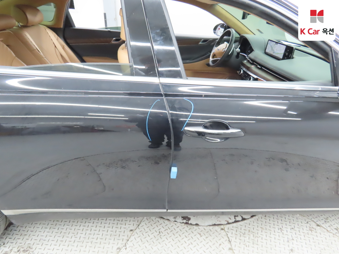 Genesis G80 2022 - Image 42