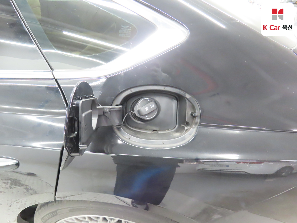 Genesis G80 2022 - Image 26