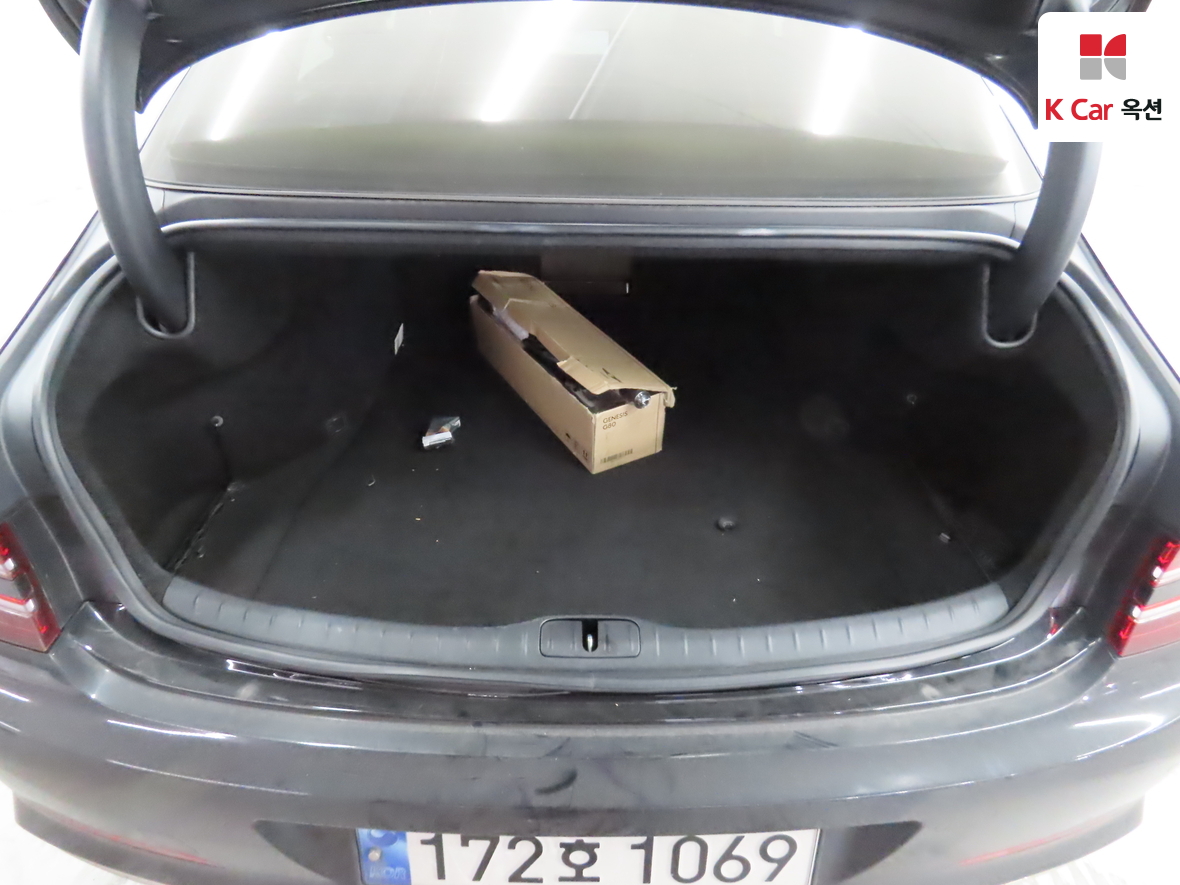 Genesis G80 2022 - Image 27