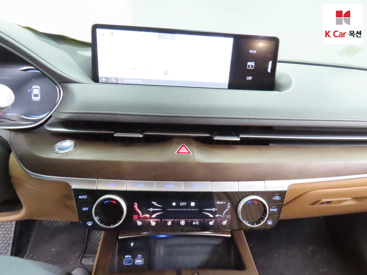 Genesis G80 2022 - Image 6