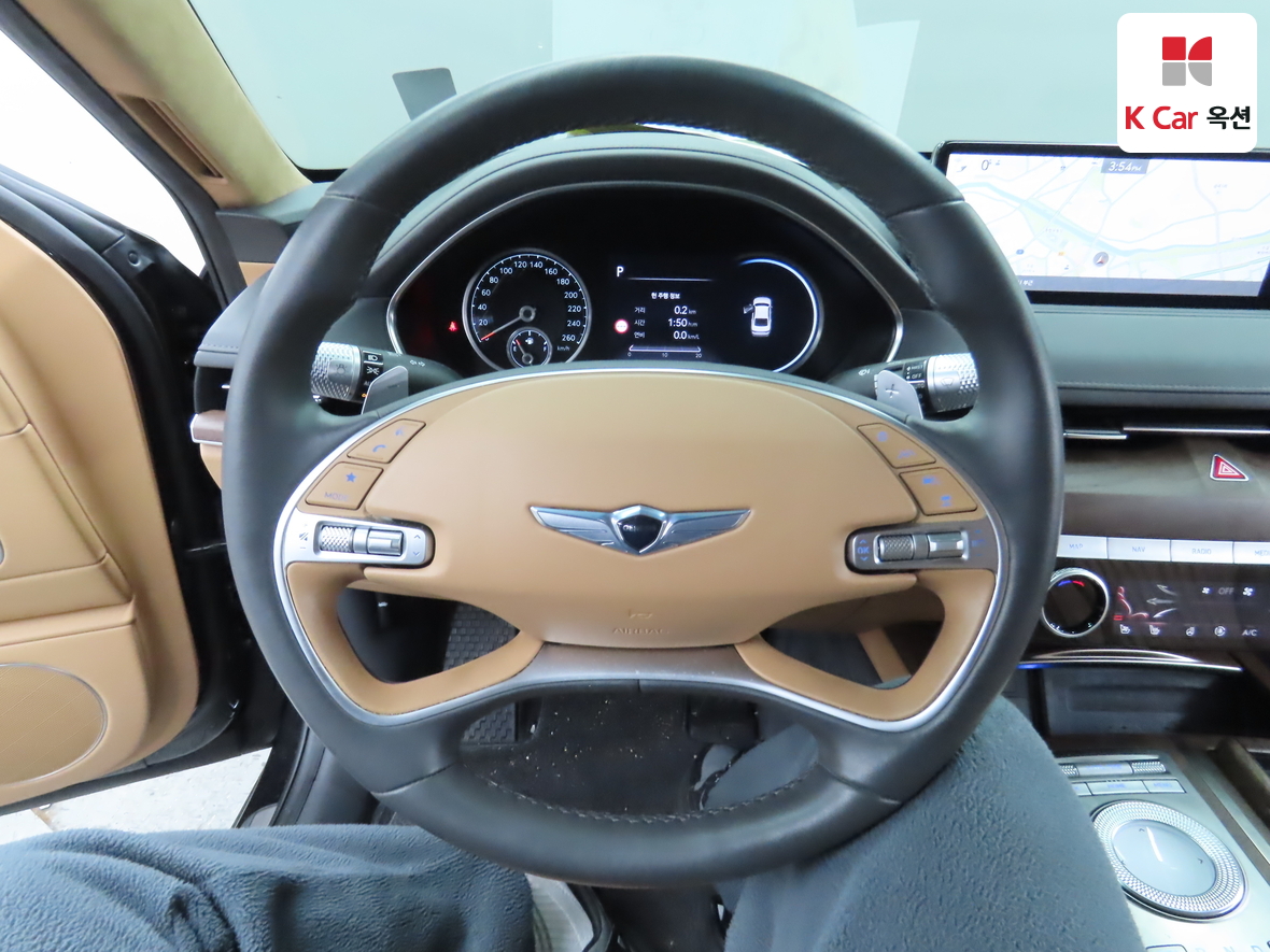 Genesis G80 2022 - Image 10