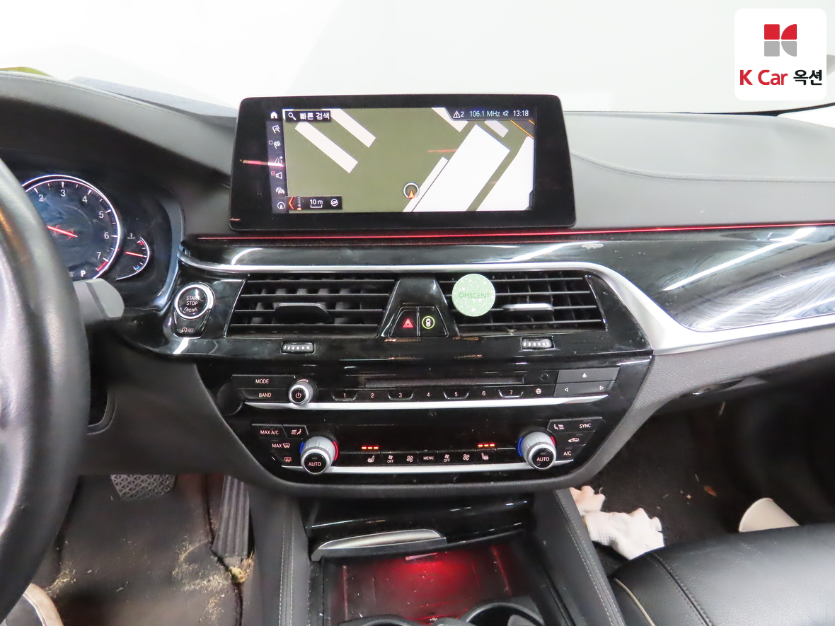 BMW 5 Series 2018 - Image 6