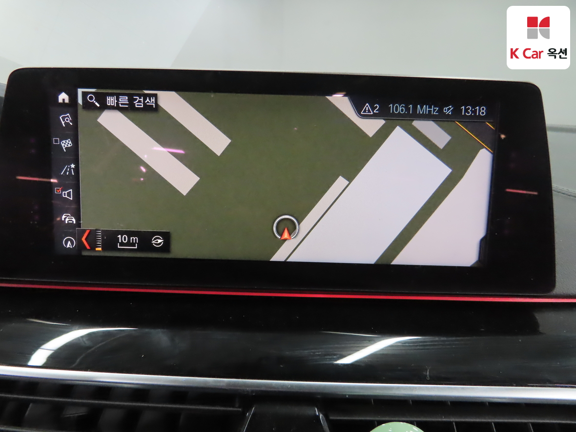 BMW 5 Series 2018 - Image 14