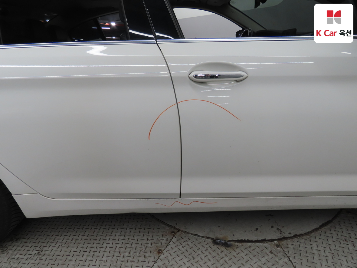 BMW 5 Series 2018 - Image 41