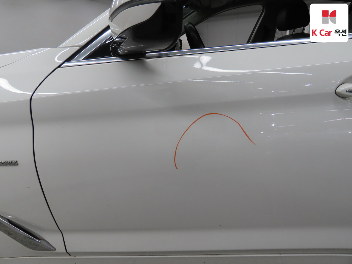 BMW 5 Series 2018 - Image 38