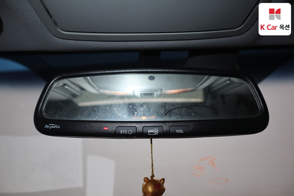 كيا سورينتو 2012 - صورة 12