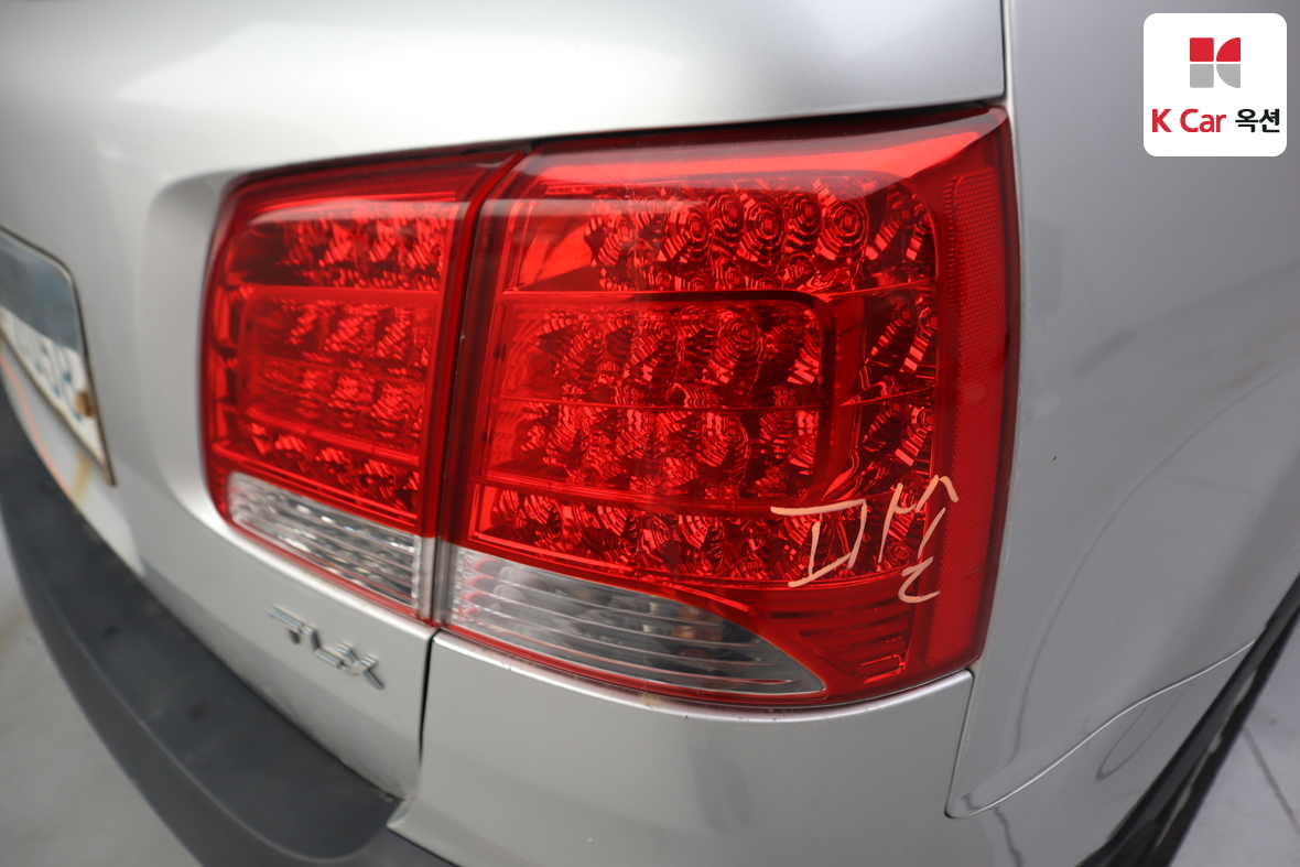 كيا سورينتو 2012 - صورة 49