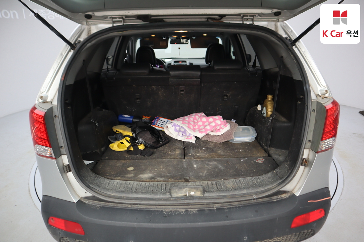 كيا سورينتو 2012 - صورة 27