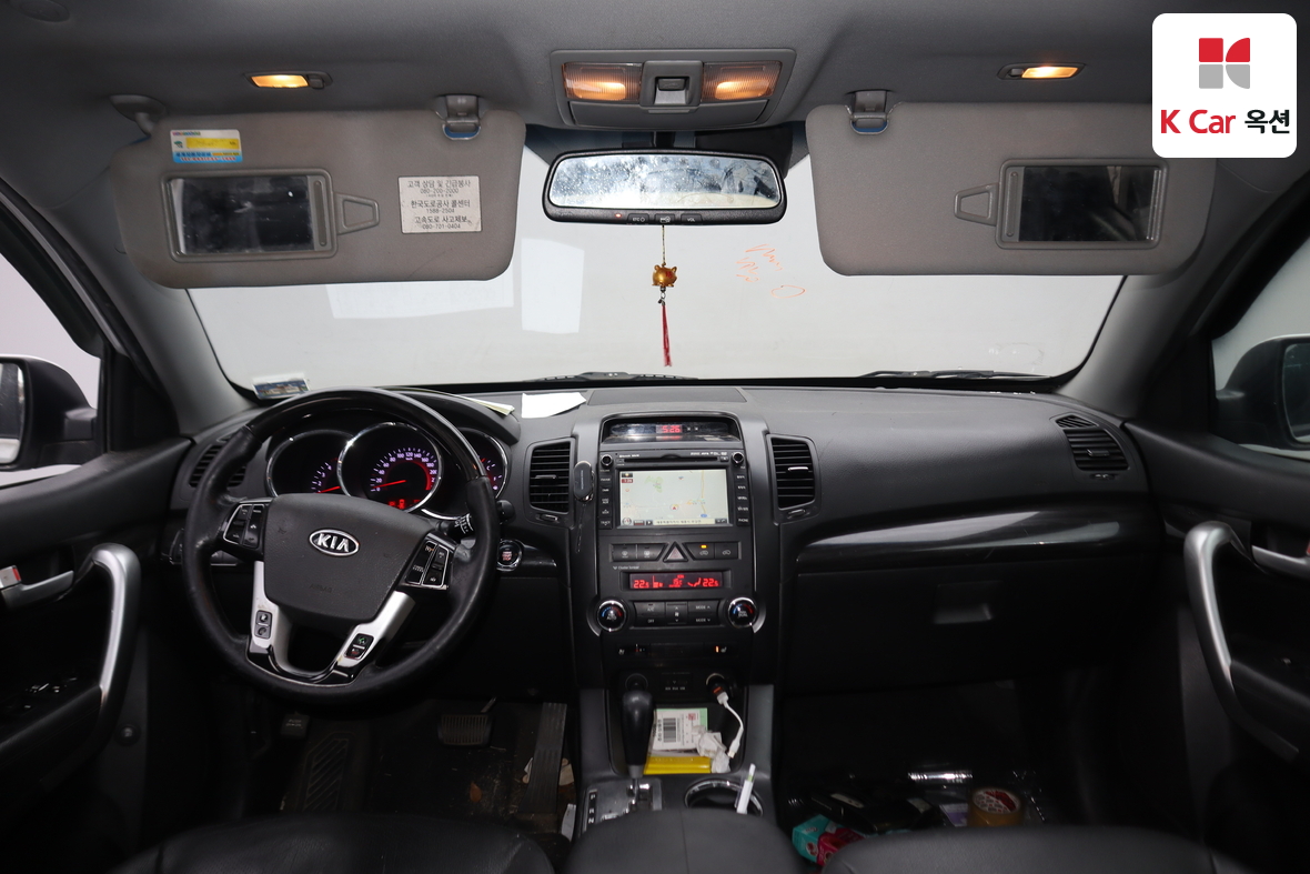 كيا سورينتو 2012 - صورة 3