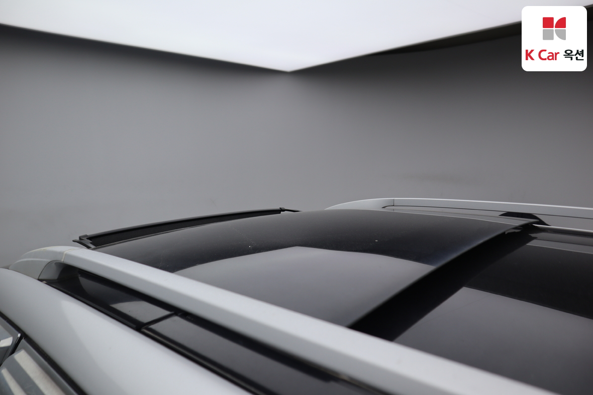 كيا سورينتو 2012 - صورة 22