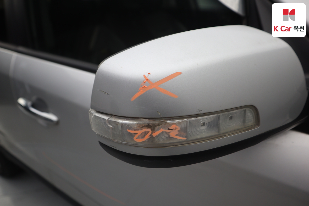 كيا سورينتو 2012 - صورة 37