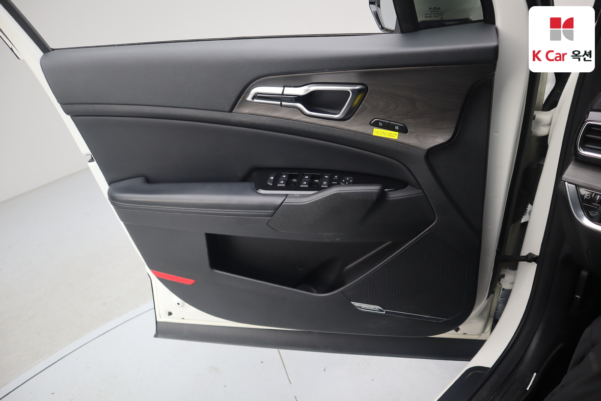 Kia Sportage 2022 - Image 8
