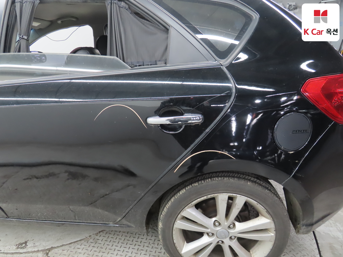 Kia Forte 2011 - Image 38