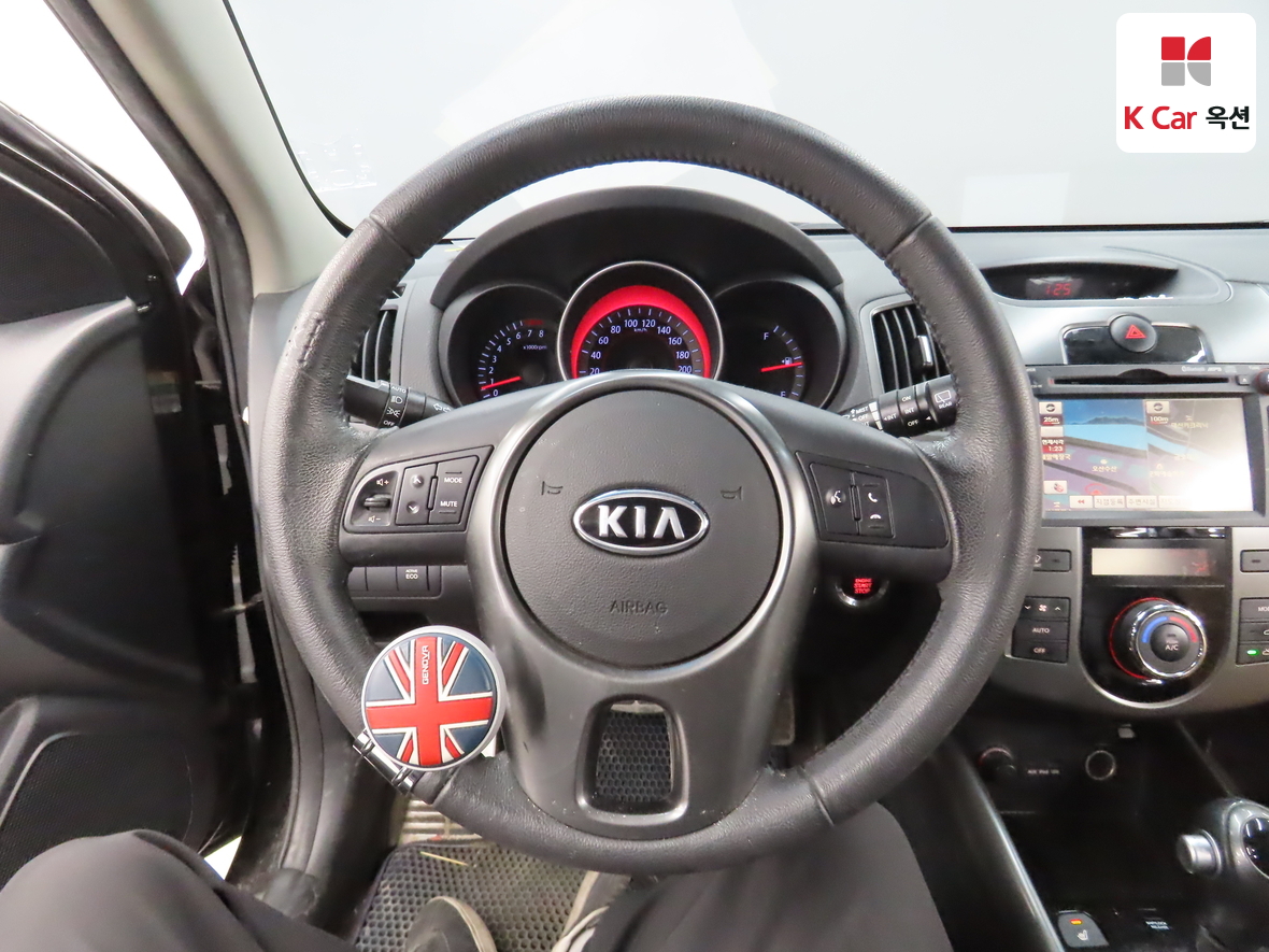 Kia Forte 2011 - Image 10