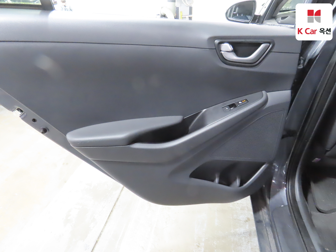 Hyundai Ioniq 2019 - Image 22