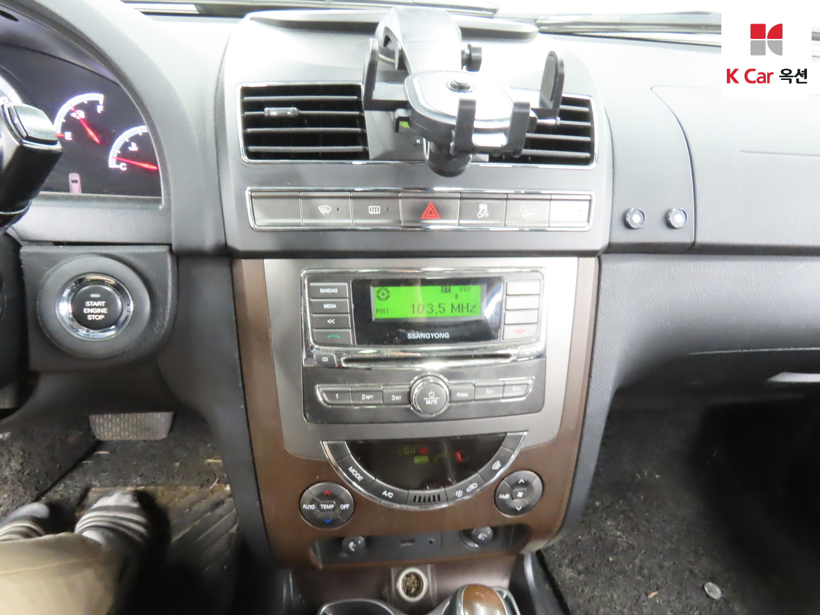 KG Mobility Rexton 2013 - Image 6