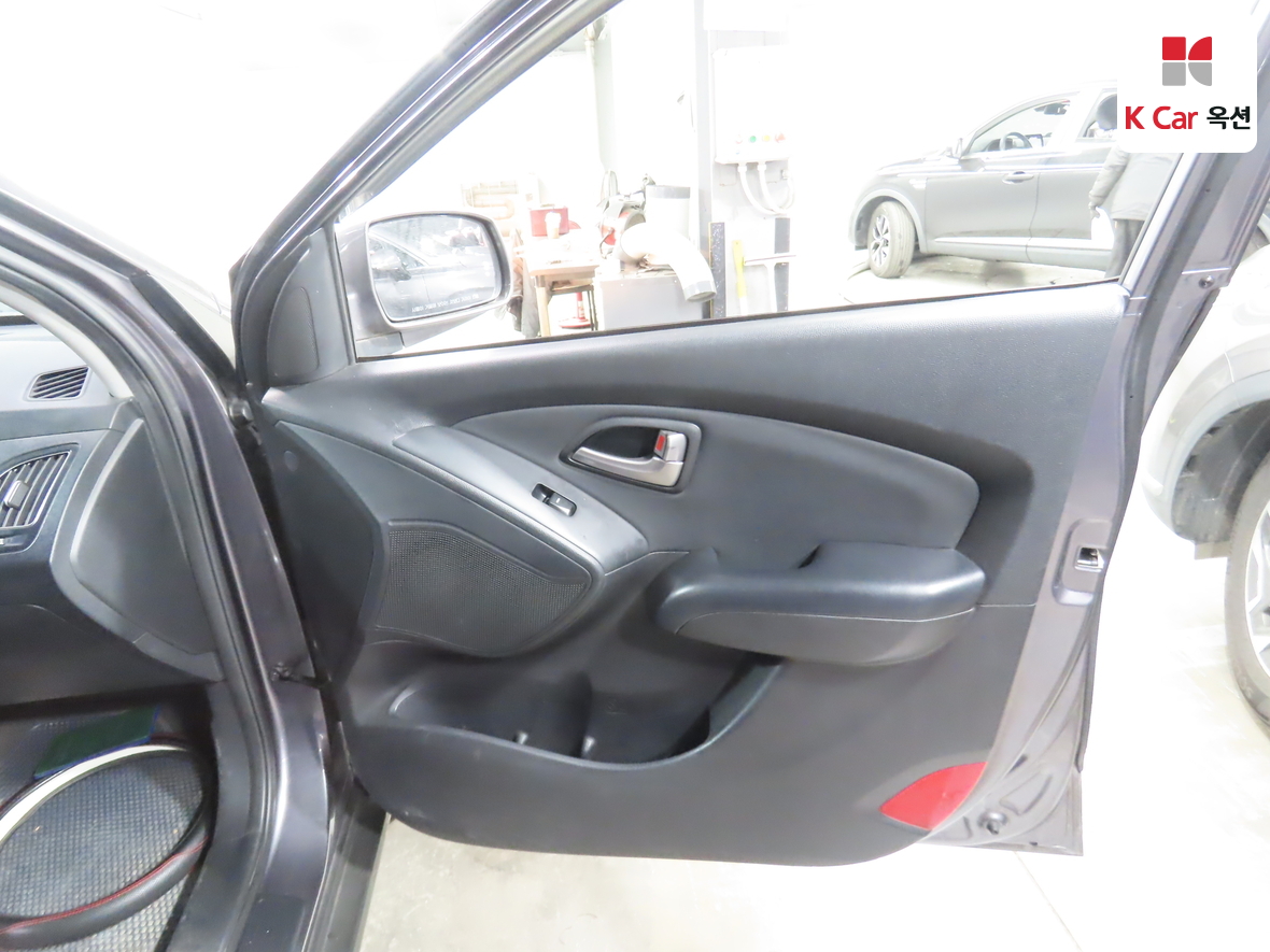 Hyundai Tucson 2010 - Image 32