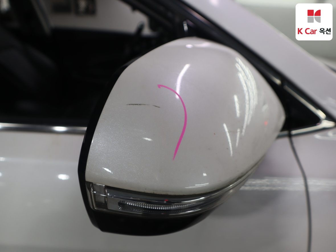 Hyundai Santa Fe 2016 - Image 40