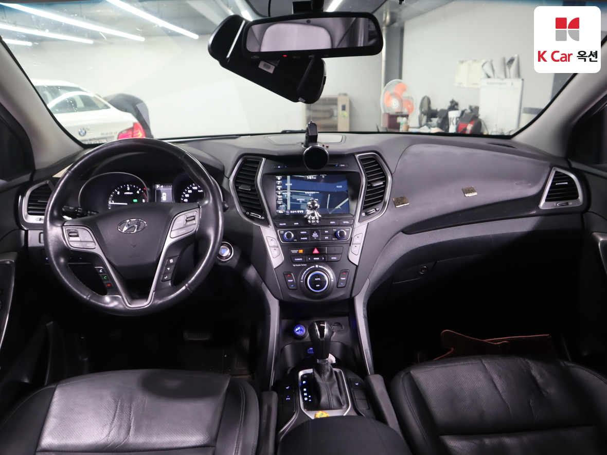 Hyundai Santa Fe 2016 - Image 3