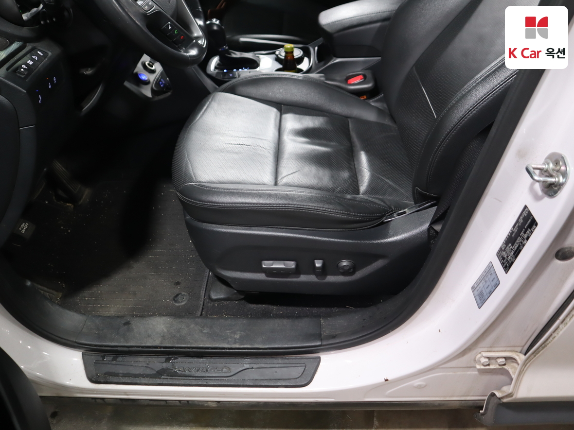 Hyundai Santa Fe 2016 - Image 18