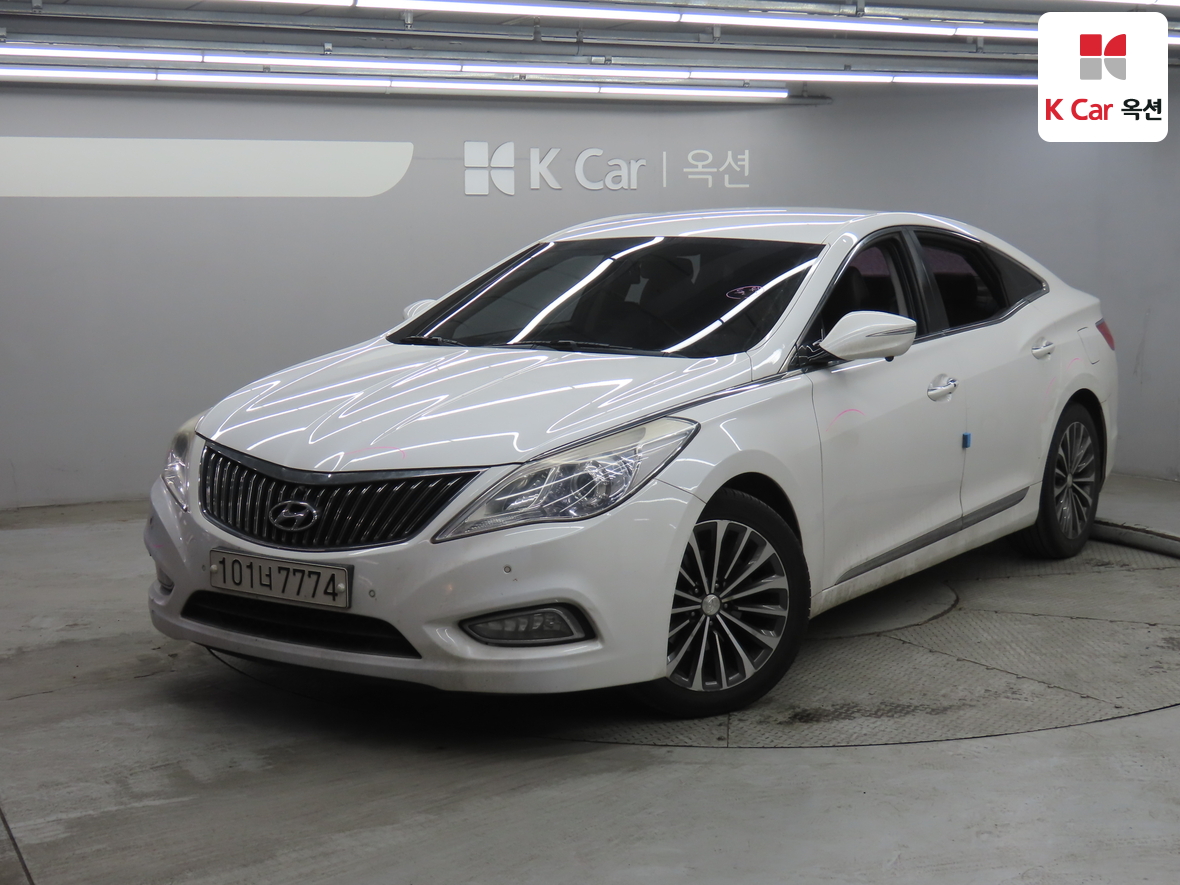 Hyundai AZERA 2014 - Image 1