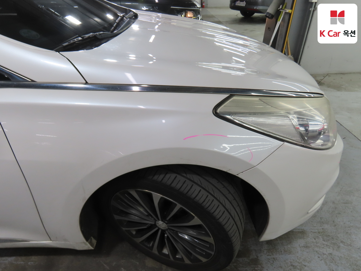 Hyundai AZERA 2014 - Image 44