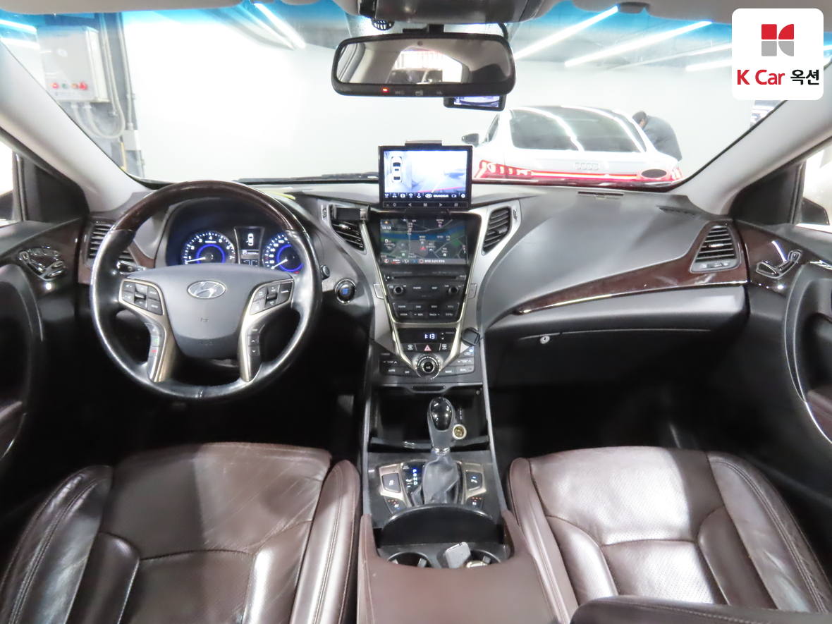 Hyundai AZERA 2014 - Image 3