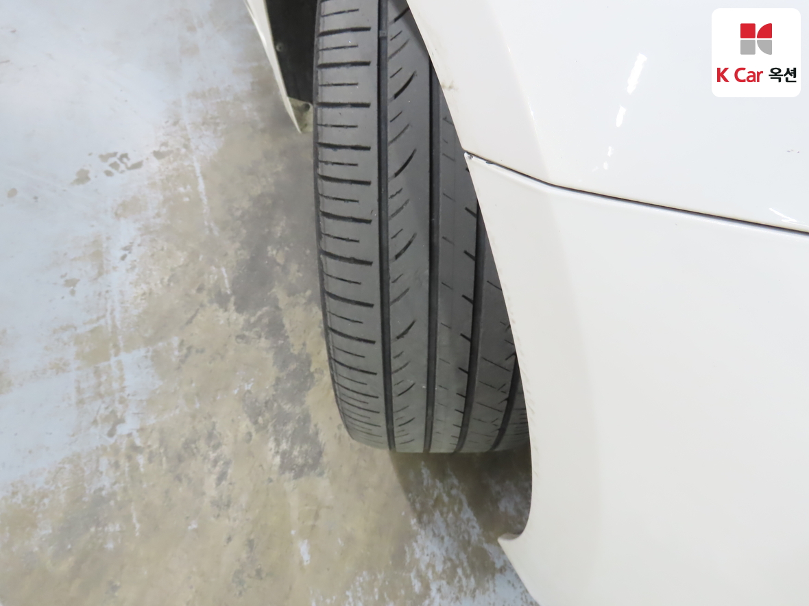 Hyundai AZERA 2014 - Image 31