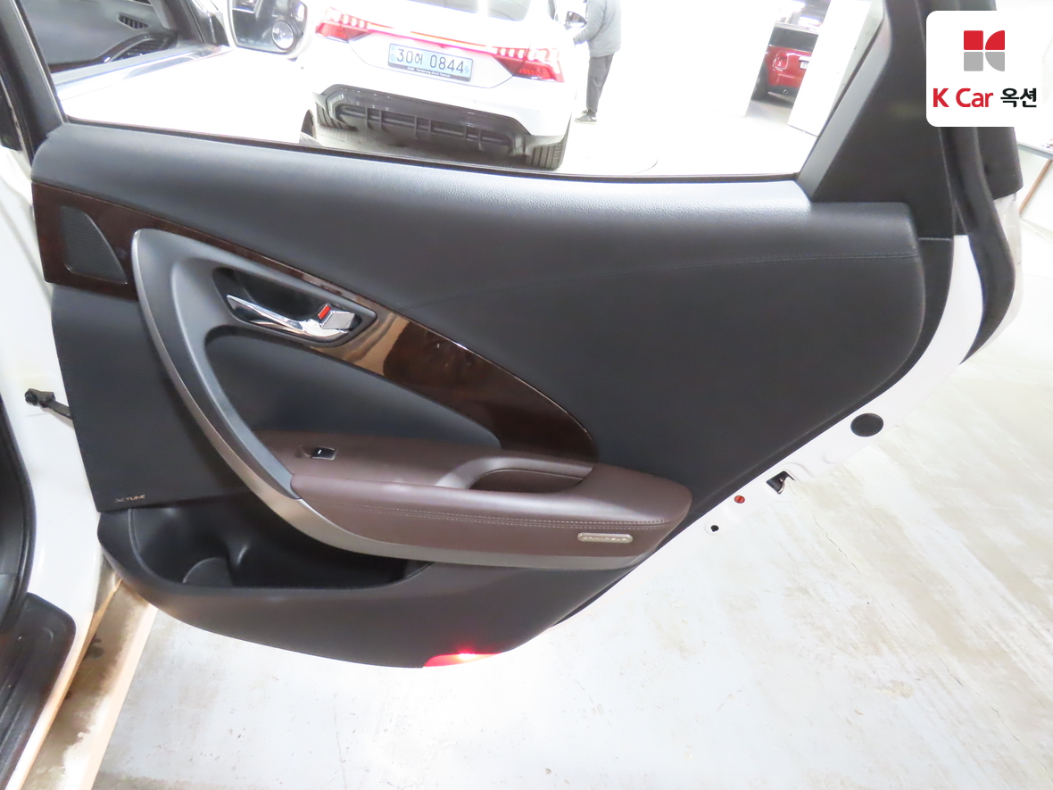 Hyundai AZERA 2014 - Image 26