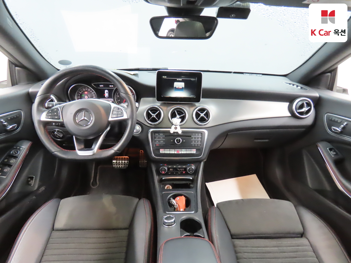 مرسيدس بنز سي ال ايه 2018 - صورة 3