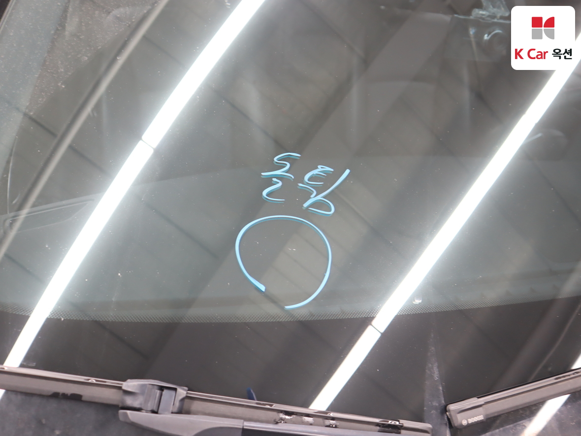 BMW 5 Series 2016 - Image 39