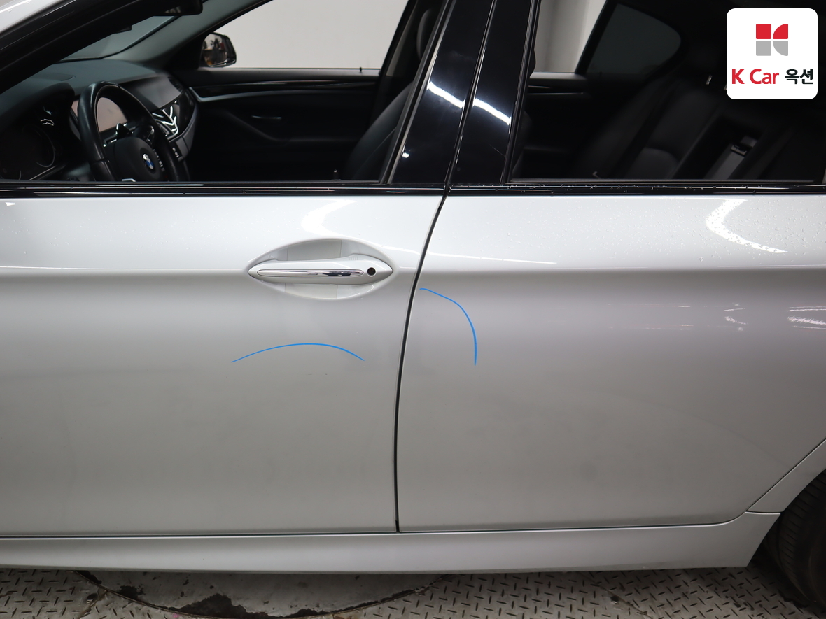 BMW 5 Series 2016 - Image 41