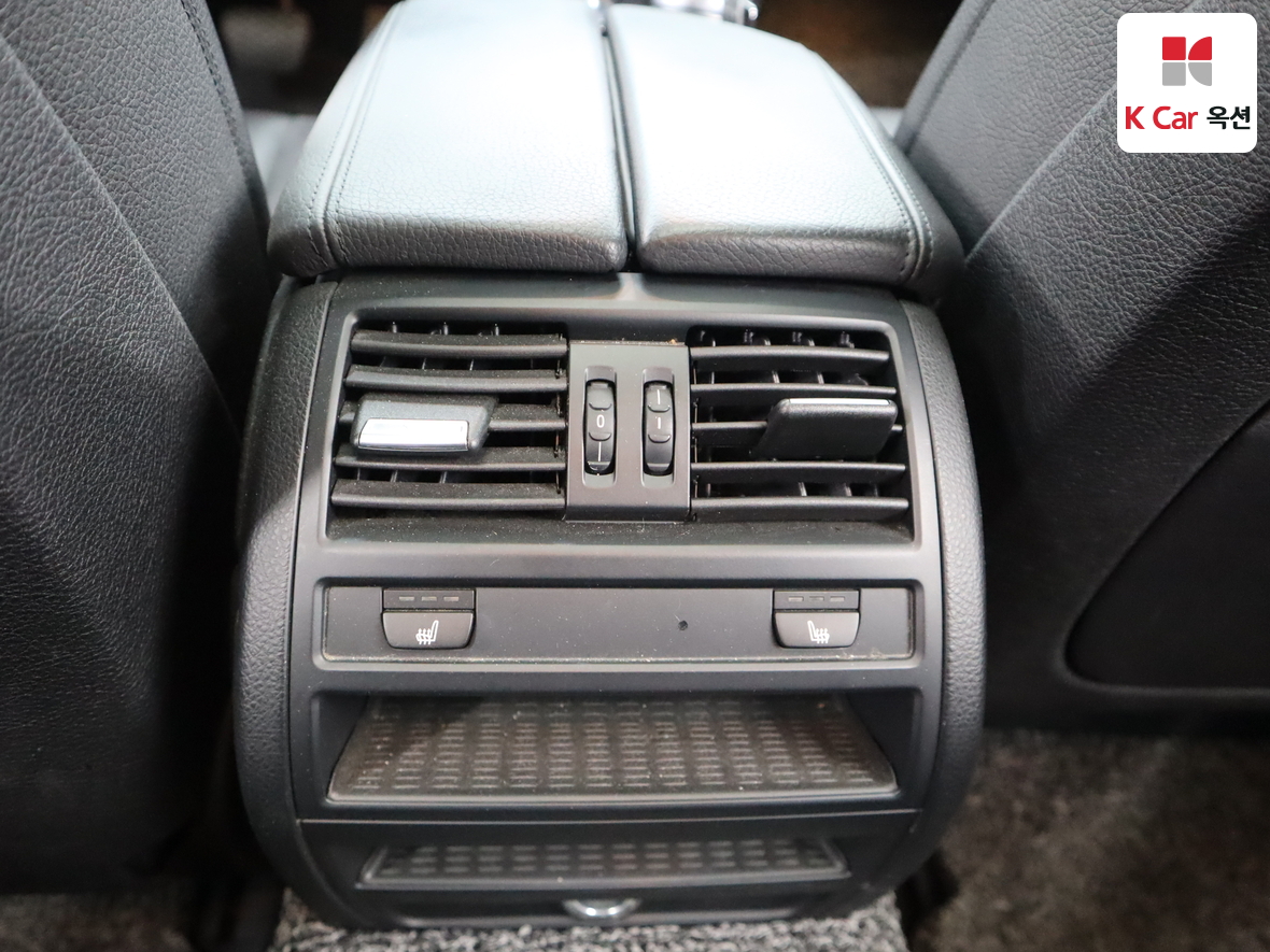 BMW 5 Series 2016 - Image 27