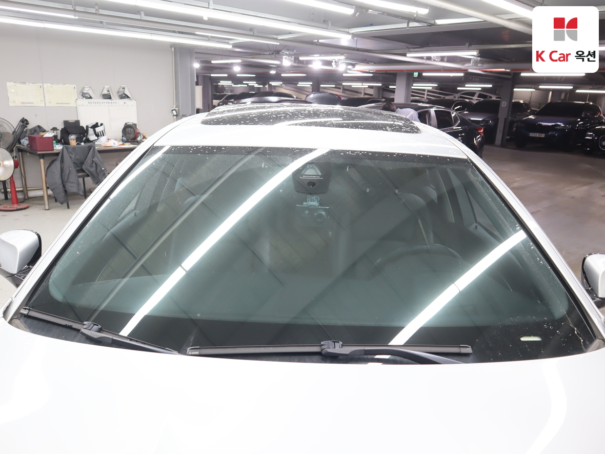 BMW 5 Series 2016 - Image 38