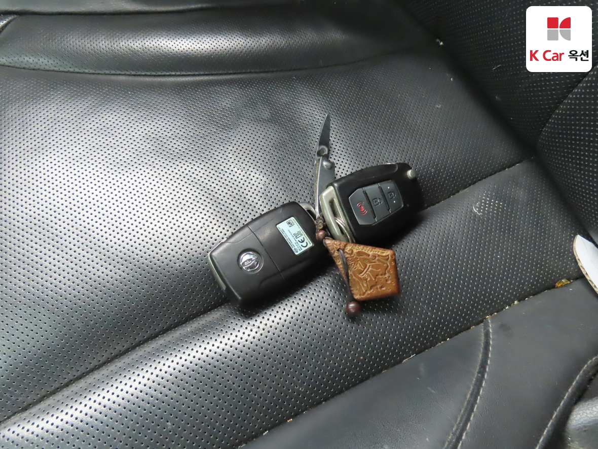 KG Mobility Rexton Sports 2019 - Image 17