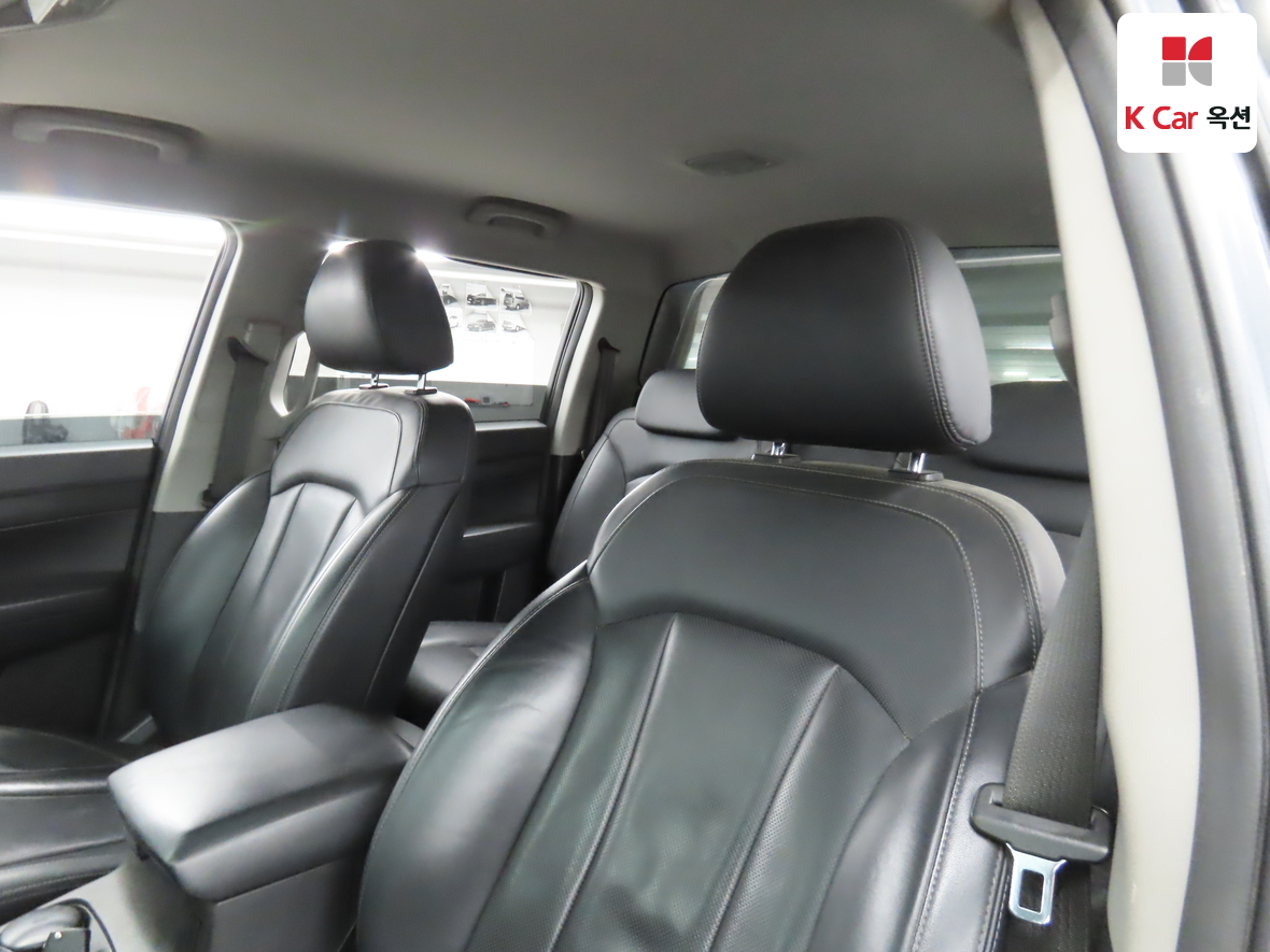 KG Mobility Rexton Sports 2019 - Image 19