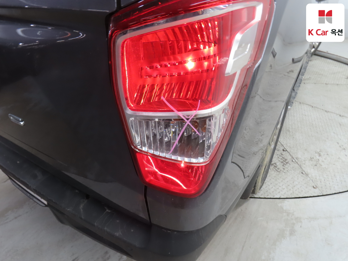 KG Mobility Rexton Sports 2019 - Image 25