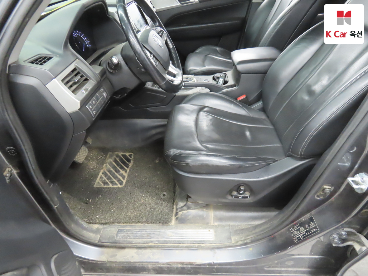 KG Mobility Rexton Sports 2019 - Image 18