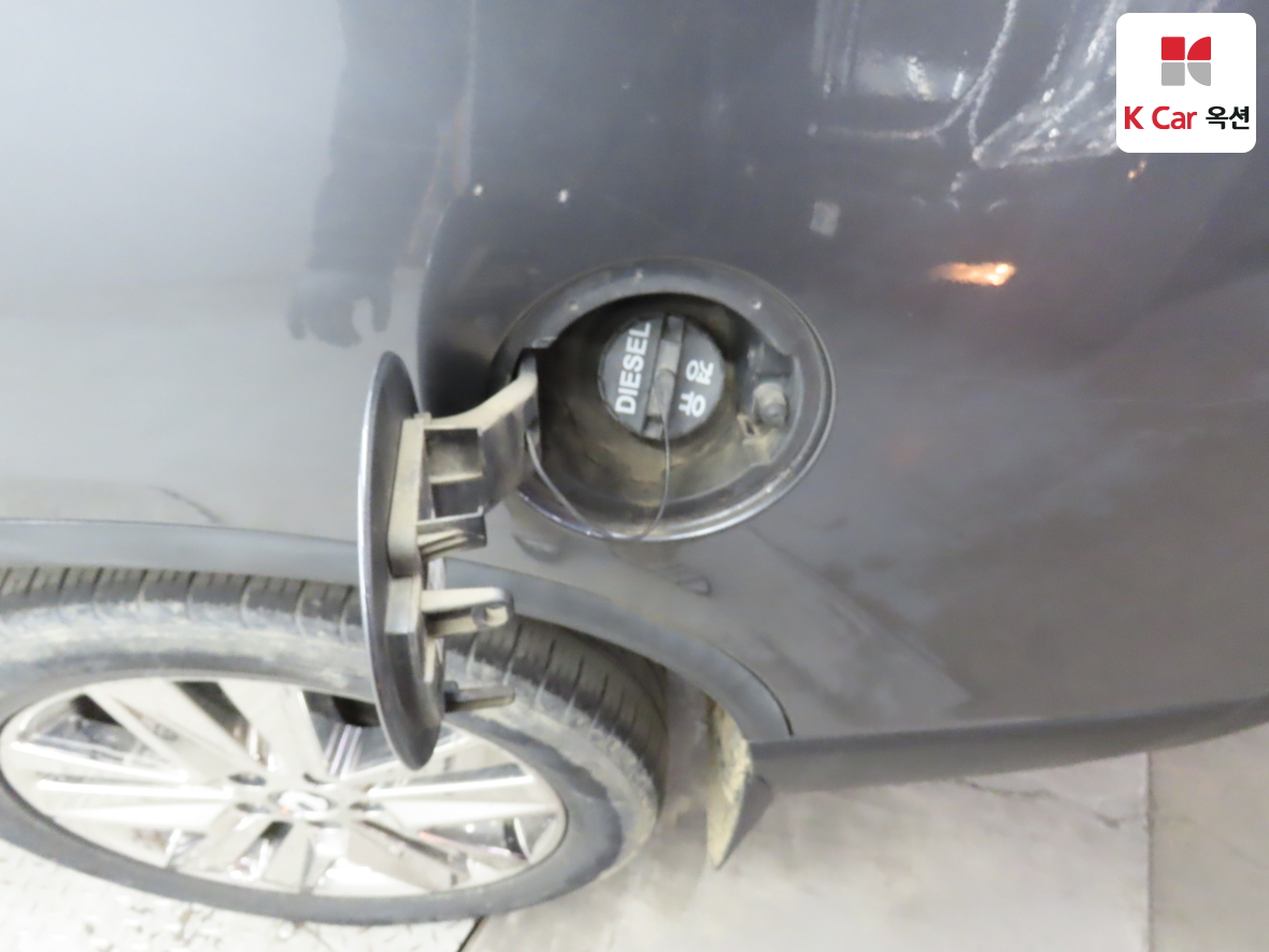 KG Mobility Rexton Sports 2019 - Image 23