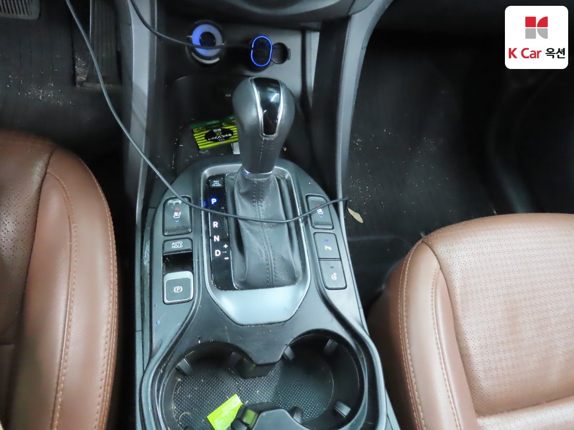 Hyundai Santa Fe 2014 - Image 16