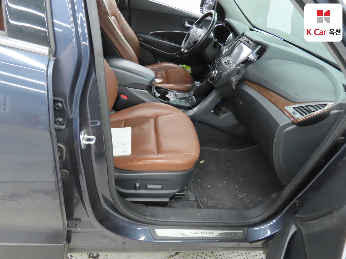 Hyundai Santa Fe 2014 - Image 31