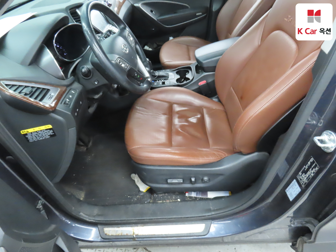 Hyundai Santa Fe 2014 - Image 18