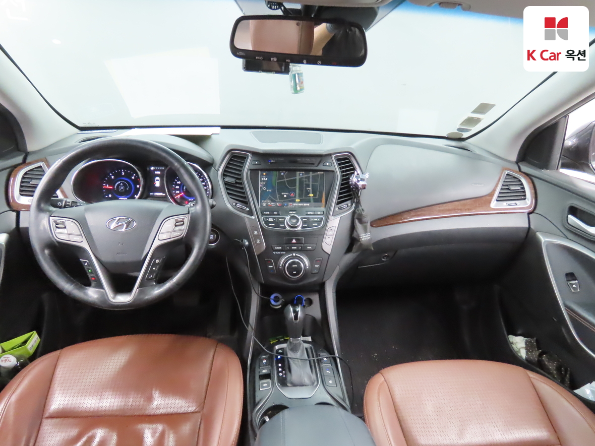 Hyundai Santa Fe 2014 - Image 3