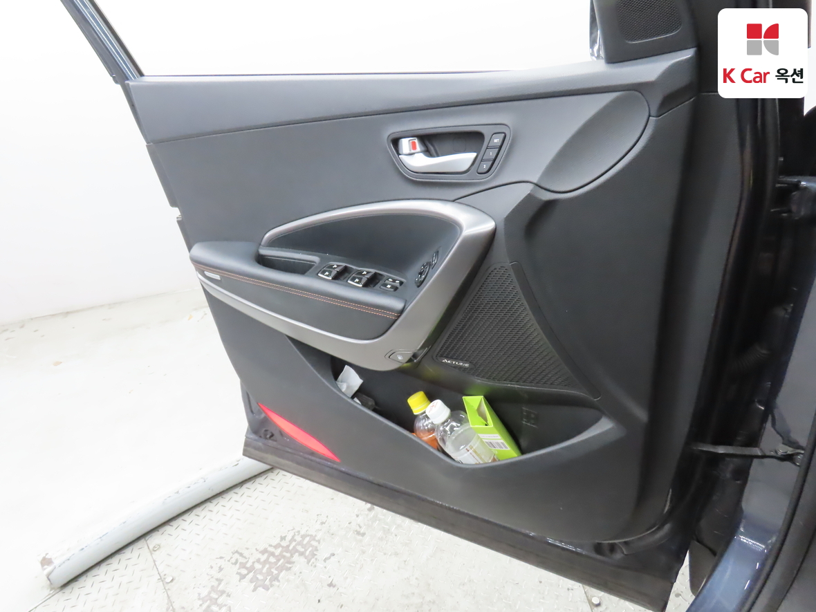 Hyundai Santa Fe 2014 - Image 8