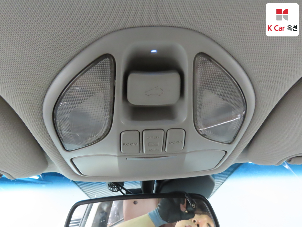 Hyundai Santa Fe 2014 - Image 12