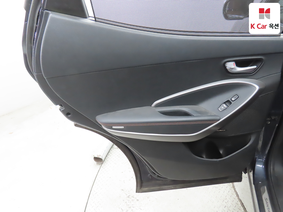 Hyundai Santa Fe 2014 - Image 23